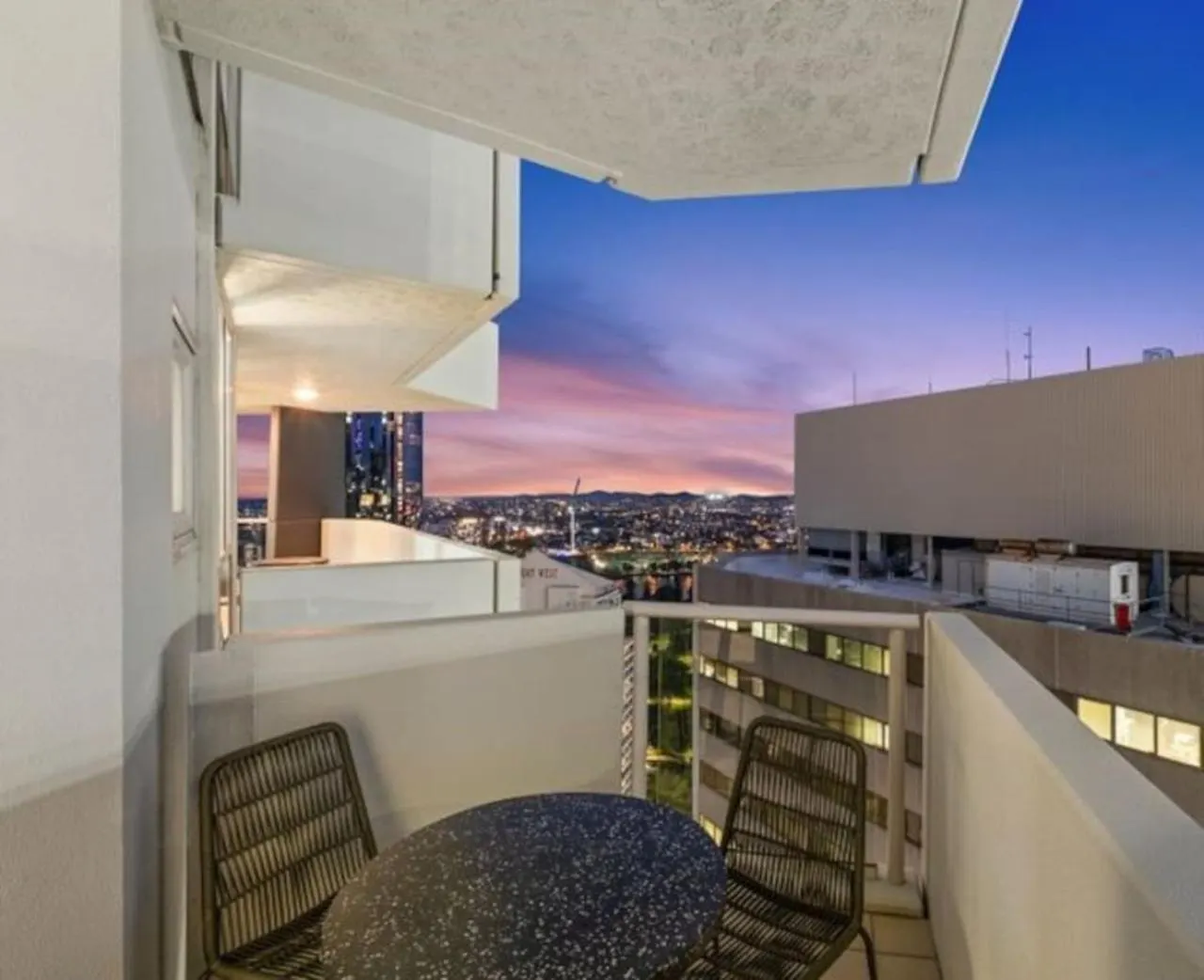Lux Sub-Penthouse With Casino Views Apartment Brisbane Australia